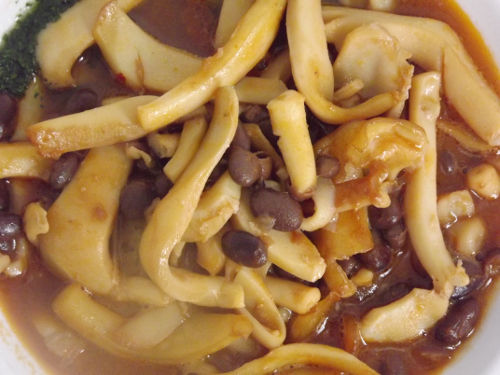 Julienne di seppie con fagioli borlotti Julienne di seppie con fagioli borlotti